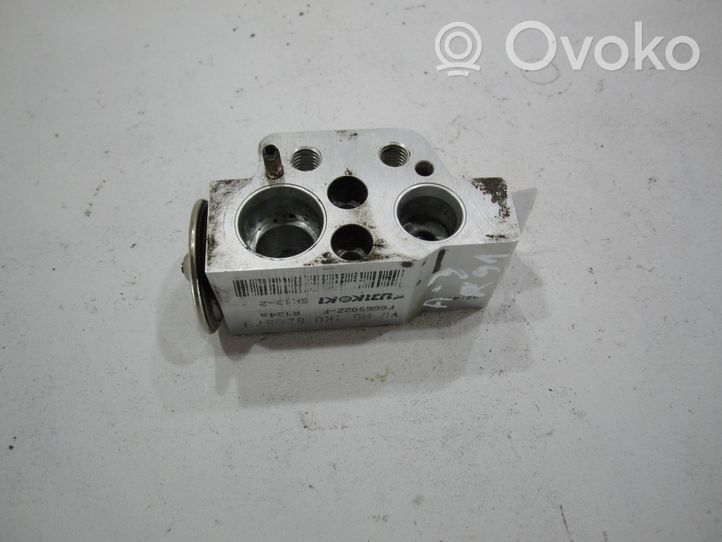 Audi A3 S3 8P Air conditioning (A/C) expansion valve 1K0820679