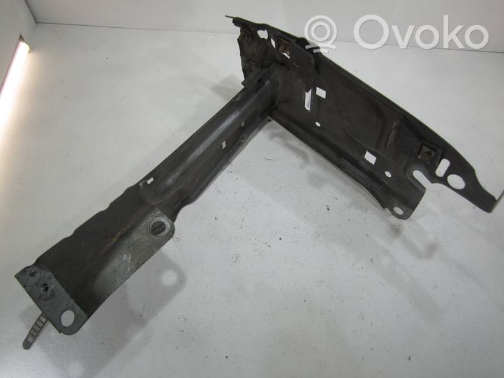 Audi 80 90 S2 B4 Pannello laterale di supporto del radiatore 