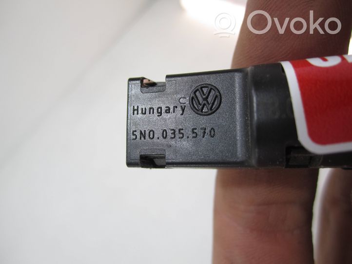 Volkswagen Golf VI Radion antenni 5N0035570