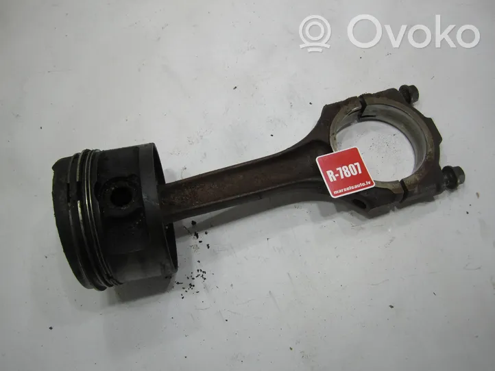 Volkswagen Golf III Piston with connecting rod VR6