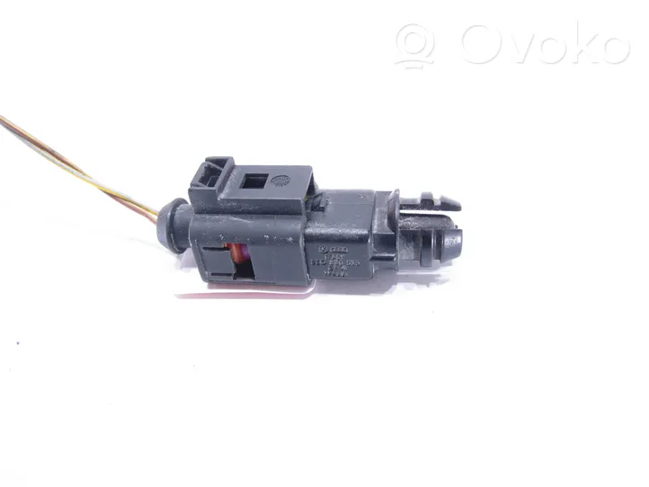 Audi A6 S6 C6 4F Outside/exterior temperature sensor 8Z0820535