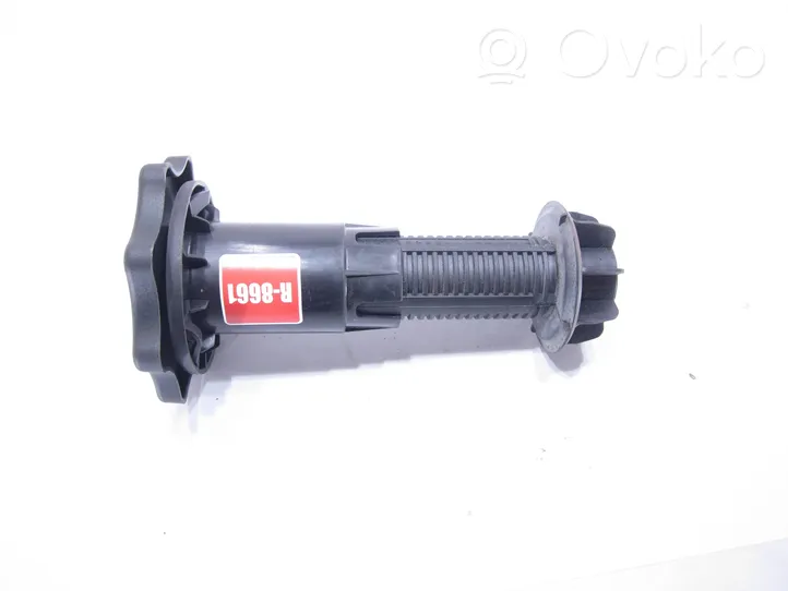 Audi A4 S4 B7 8E 8H Tornillo de la rueda de repuesto 