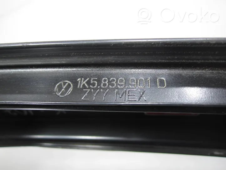 Volkswagen Golf VI Takaoven lasin muotolista 1K5839901D