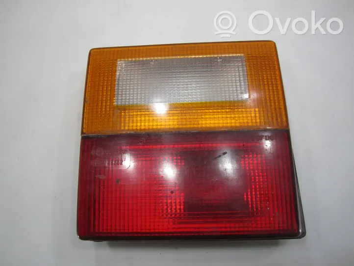 Audi 100 200 5000 C3 Luci posteriori del portellone del bagagliaio 445945093