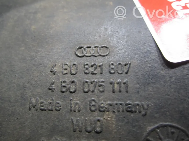 Audi A6 S6 C5 4B Eturoiskeläppä 4B0821807
