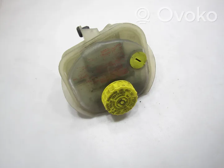 Audi A4 S4 B5 8D Brake fluid reservoir 4B0611301E