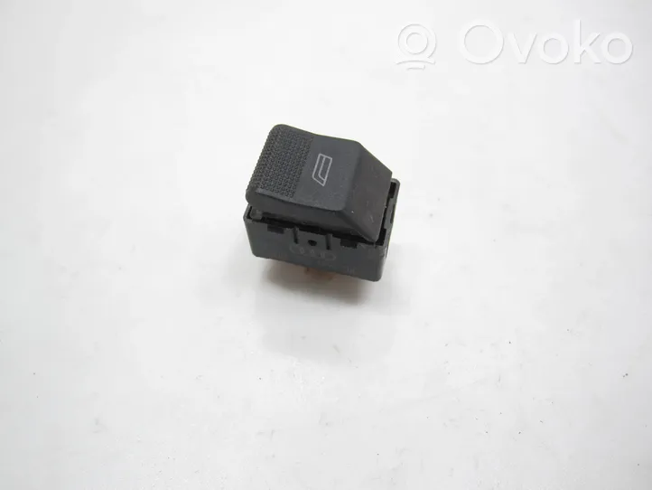 Audi A4 S4 B5 8D Interruttore di controllo dell’alzacristalli elettrico 4D0959855