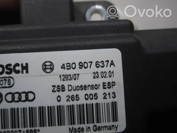 Audi A4 S4 B5 8D ESP (elektroniskās stabilitātes programmas) sensors (paātrinājuma sensors) 4B0907637A