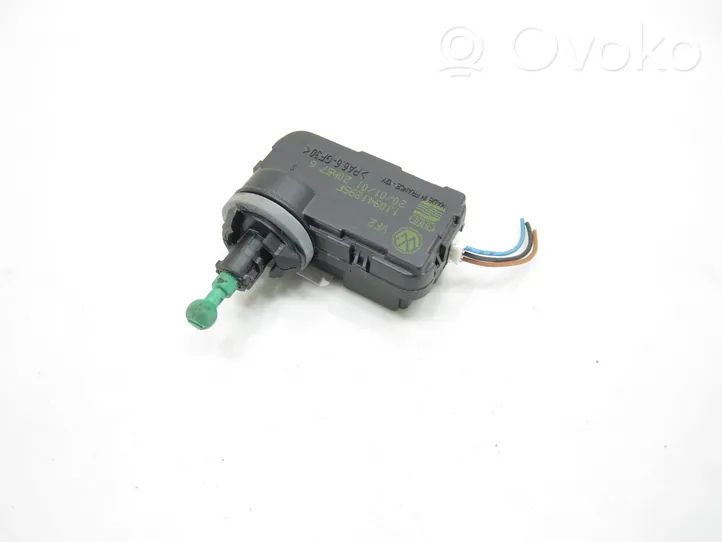 Audi A4 S4 B5 8D Motor de ajuste de nivel del faro delantero 1J0941295F