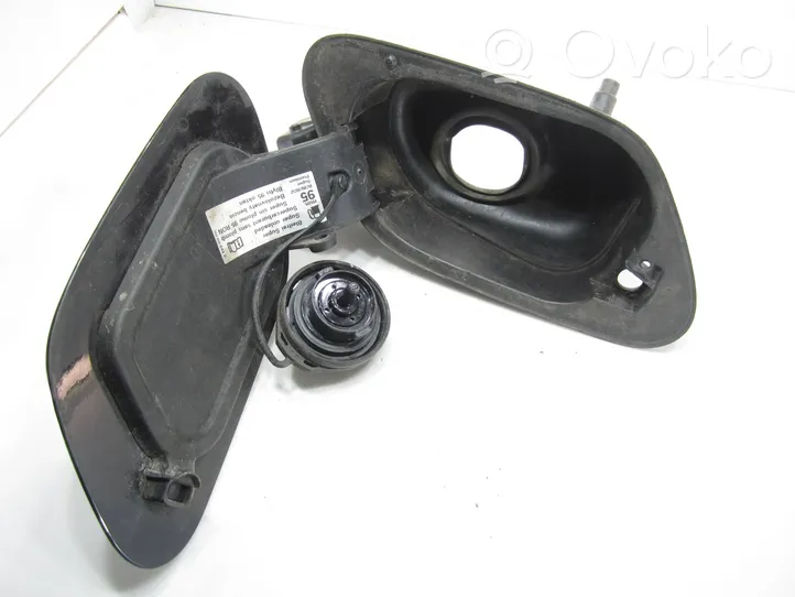 Volkswagen Golf VII Tapón del depósito de combustible 5G0809857