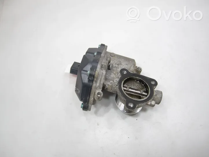 Volkswagen PASSAT B8 Valvola EGR 04L131501M