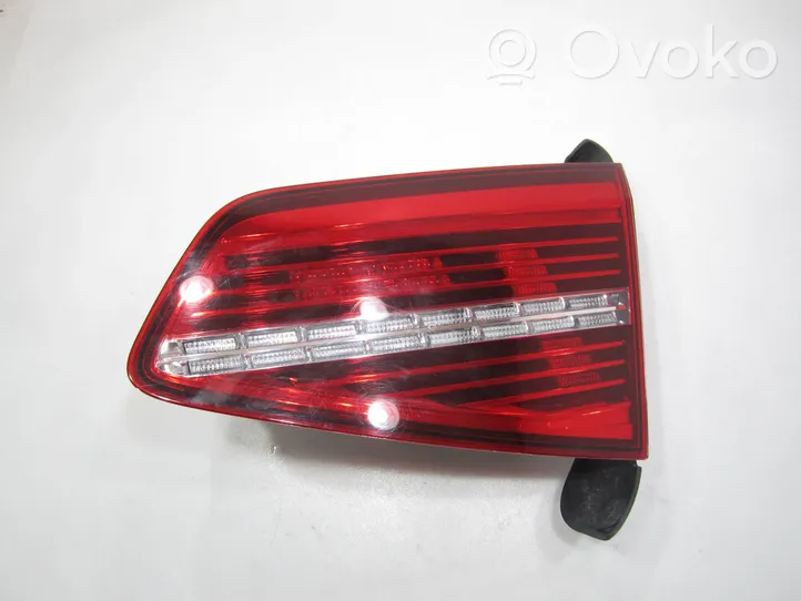 Volkswagen PASSAT B8 Luci posteriori del portellone del bagagliaio 3G5945308E