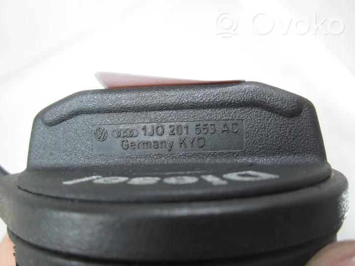 Audi A4 S4 B7 8E 8H Tappo del serbatoio del carburante 1J0201553AC