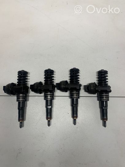 Skoda Superb B5 (3U) Injecteur de carburant 038130073bh