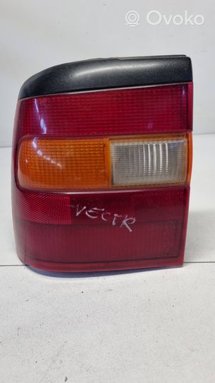 Opel Vectra A Lampa tylna 014421904