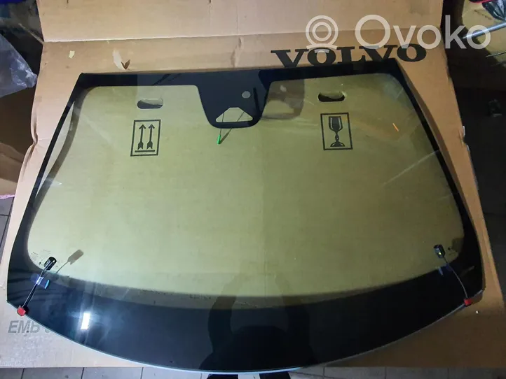 Volvo XC60 Front windscreen/windshield window 32368716