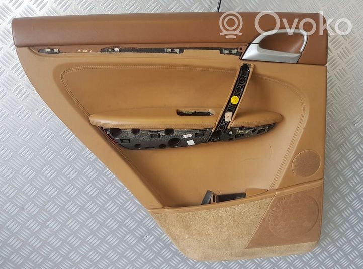 Porsche Cayenne (9PA) Takaoven verhoilu (käytetyt) 7L5867211