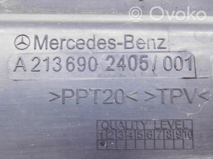 Mercedes-Benz E W213 Takavalon valaisimen muotolista A2136902405