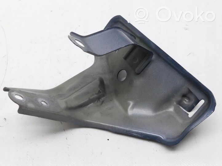 Toyota Corolla Verso E121 Supporto di montaggio del parafango 