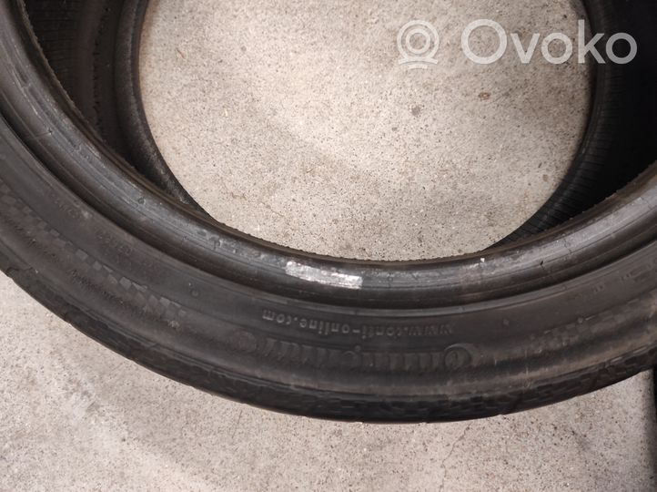 BMW 5 E39 R18 summer tire 