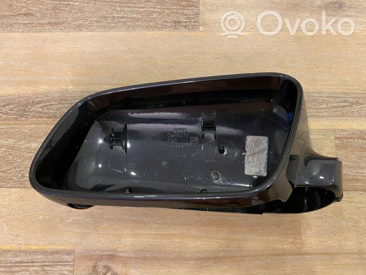 Audi A6 S6 C5 4B Spoguļa plastmasas dekoratīvā apdare 8D0857507