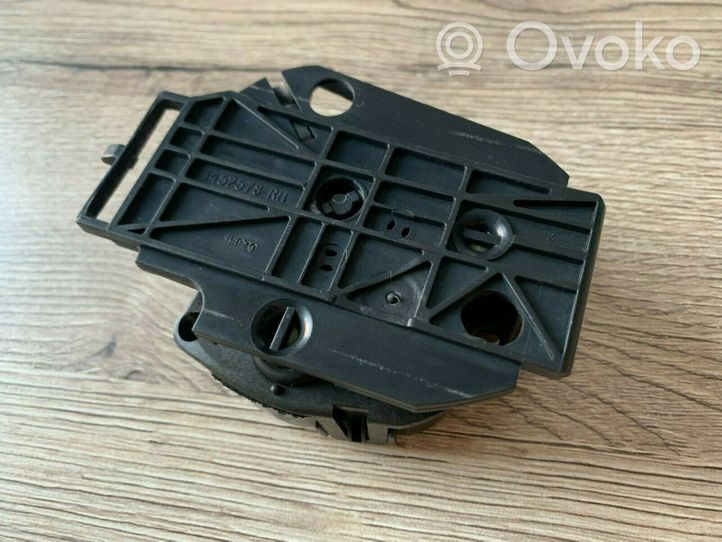 Volvo S40 Element lusterka bocznego drzwi przednich 30634225