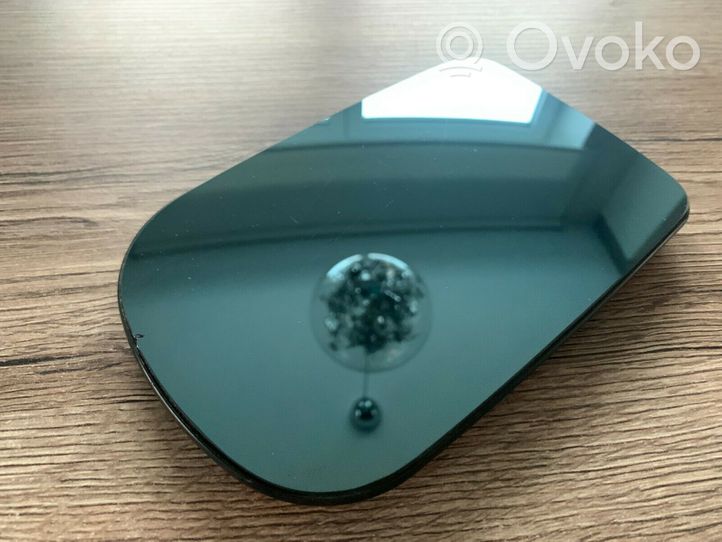 BMW 7 E38 Wing mirror glass 