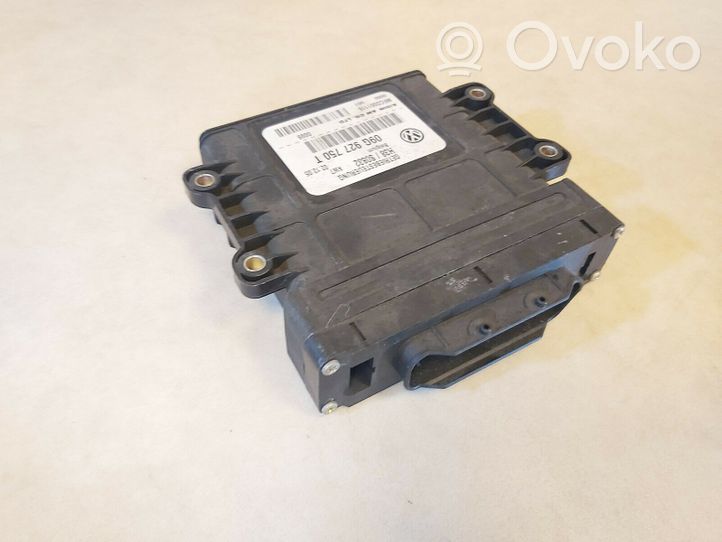 Volkswagen PASSAT B8 Gearbox control unit/module 09G927750T