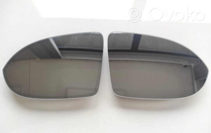 Volkswagen Golf VII Wing mirror glass 3G0.857.521.A