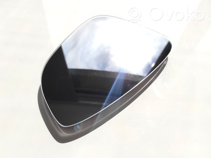 Volkswagen Golf VI Wing mirror glass 3C8857522C