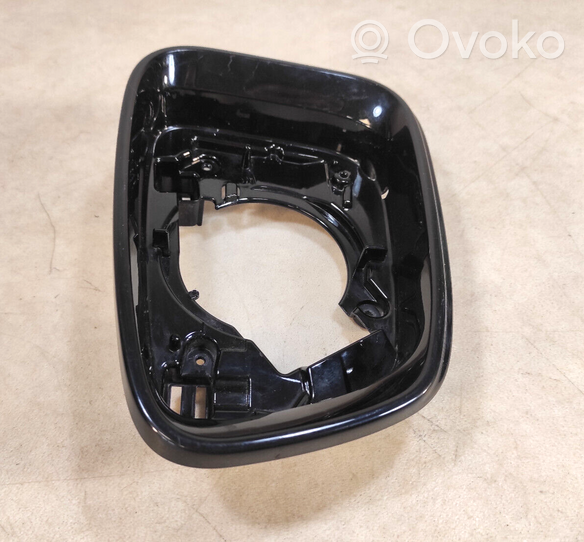 BMW 5 G30 G31 Veidrodėlio plastikinė apdaila 51167418813