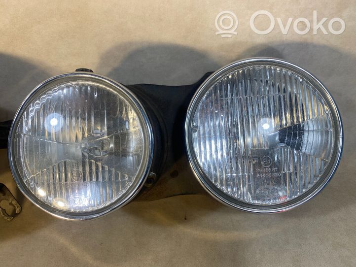 BMW 7 E23 Lot de 2 lampes frontales / phare 63121371078