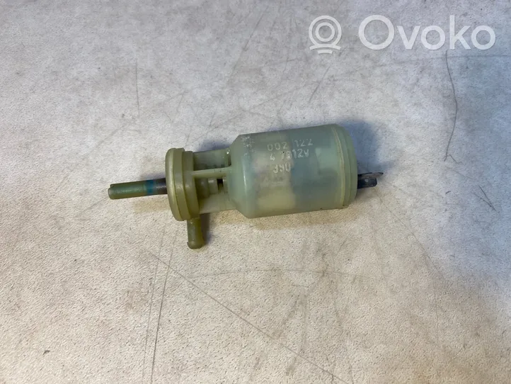 BMW 7 E23 Windscreen/windshield washer pump 61661370033