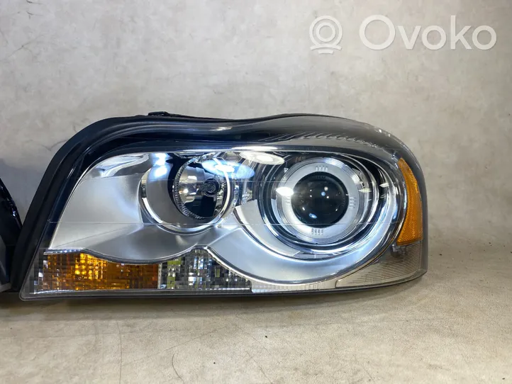 Volvo XC90 Lot de 2 lampes frontales / phare 31111845