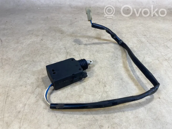 Mercedes-Benz G W461 463 Moteur de verrouillage porte avant A0048202542