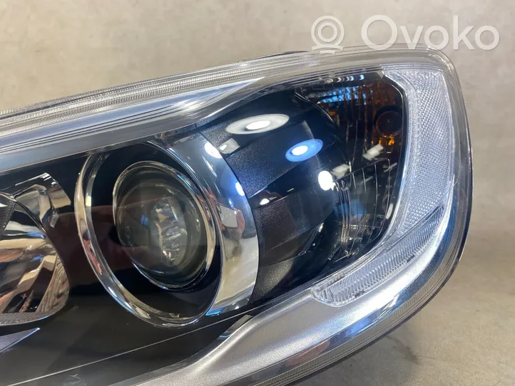 Volvo S60 Faro/fanale 31420253