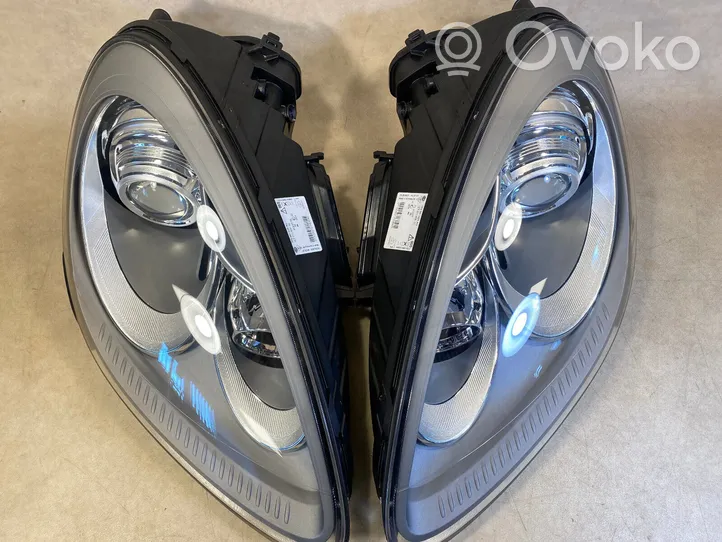 Porsche Cayenne (92A) Lampy przednie / Komplet 7P5941030AQ