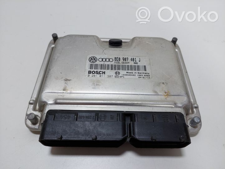 Audi A4 S4 B6 8E 8H Dzinēja vadības bloks 8E0907401J