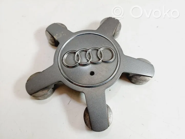 Audi A6 C7 Borchia ruota originale 4F0601165N