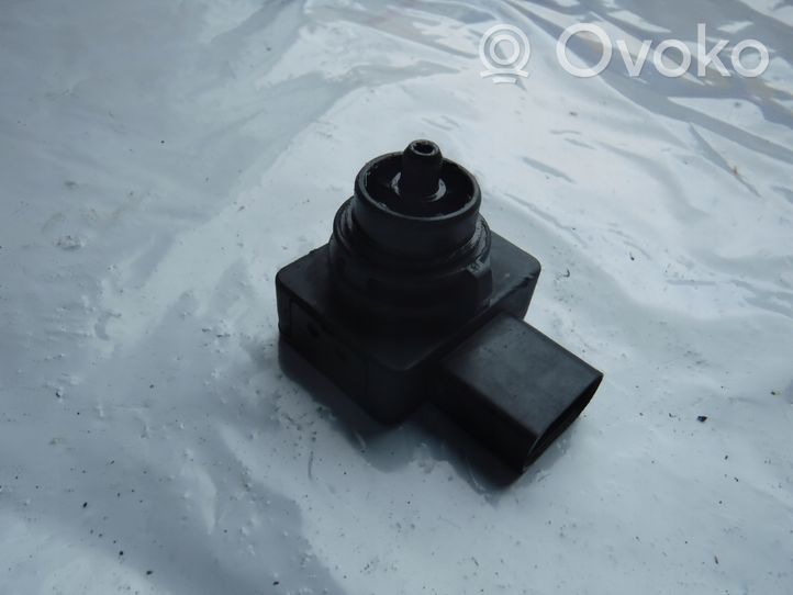 Volkswagen PASSAT B6 Sensor / Fühler / Geber 1K0906207