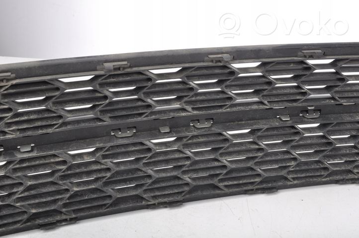 Mini One - Cooper Clubman R55 Grille inférieure de pare-chocs avant 7248789