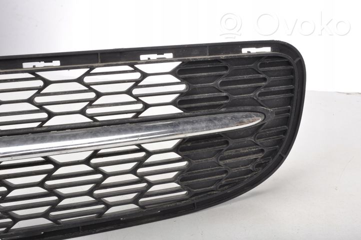 Mini One - Cooper Clubman R55 Grille inférieure de pare-chocs avant 7248789