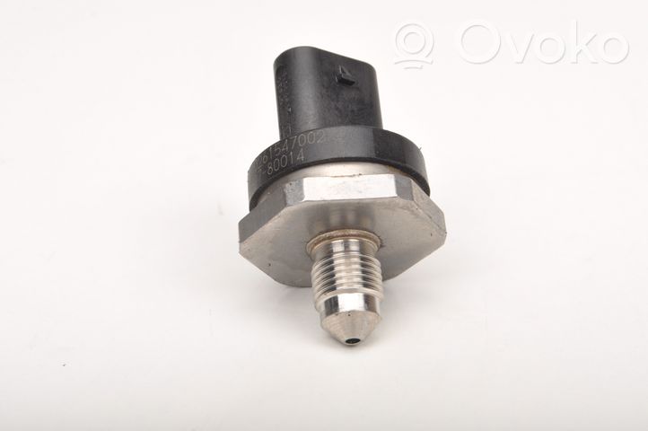 BMW 2 F44 Sensor de presión de combustible 0261547002