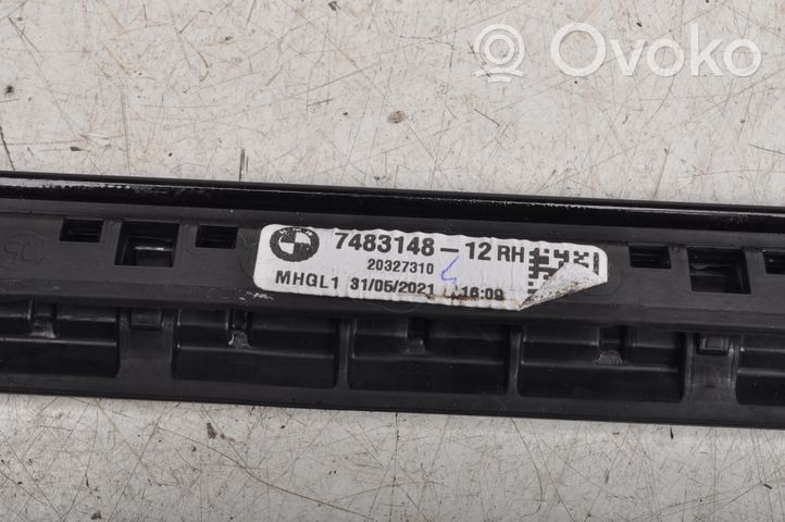 BMW 2 F44 Moulure de porte avant 7483147   7483148