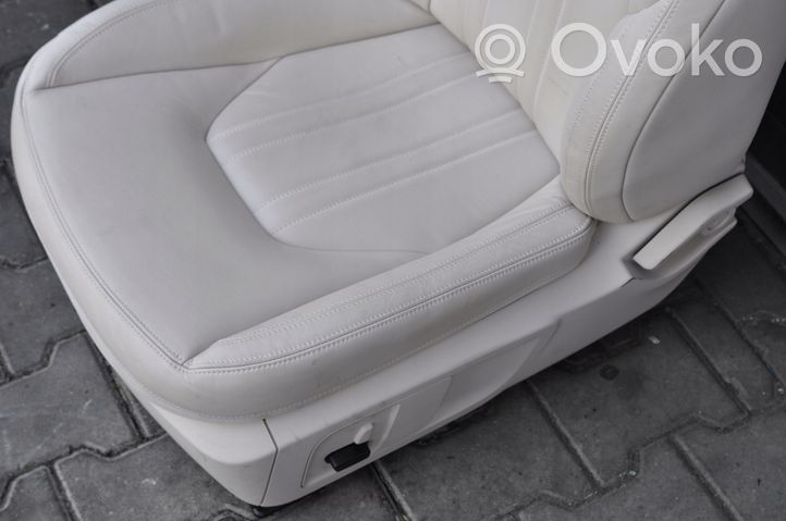 Maserati Ghibli Fotele / Kanapa / Komplet 