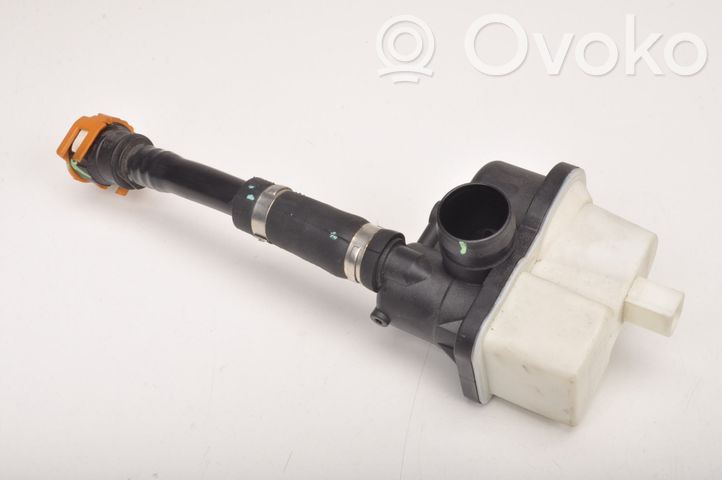 0261222010 Ferrari California F149 Other engine bay part, 117.41 