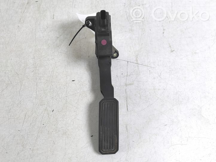 Toyota Avensis T270 Accelerator throttle pedal 78110-02020