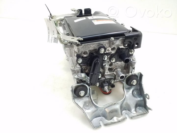 Toyota C-HR Convertisseur / inversion de tension inverseur G920049116