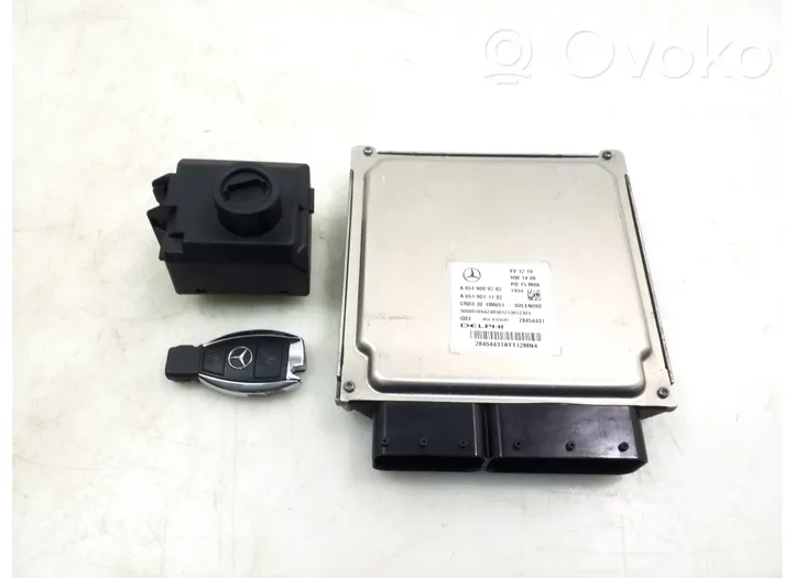 Mercedes-Benz A W176 Komputer / Sterownik ECU i komplet kluczy 