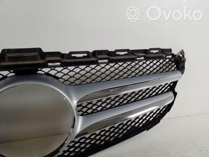 Mercedes-Benz C W205 Grille de calandre avant A2058800183